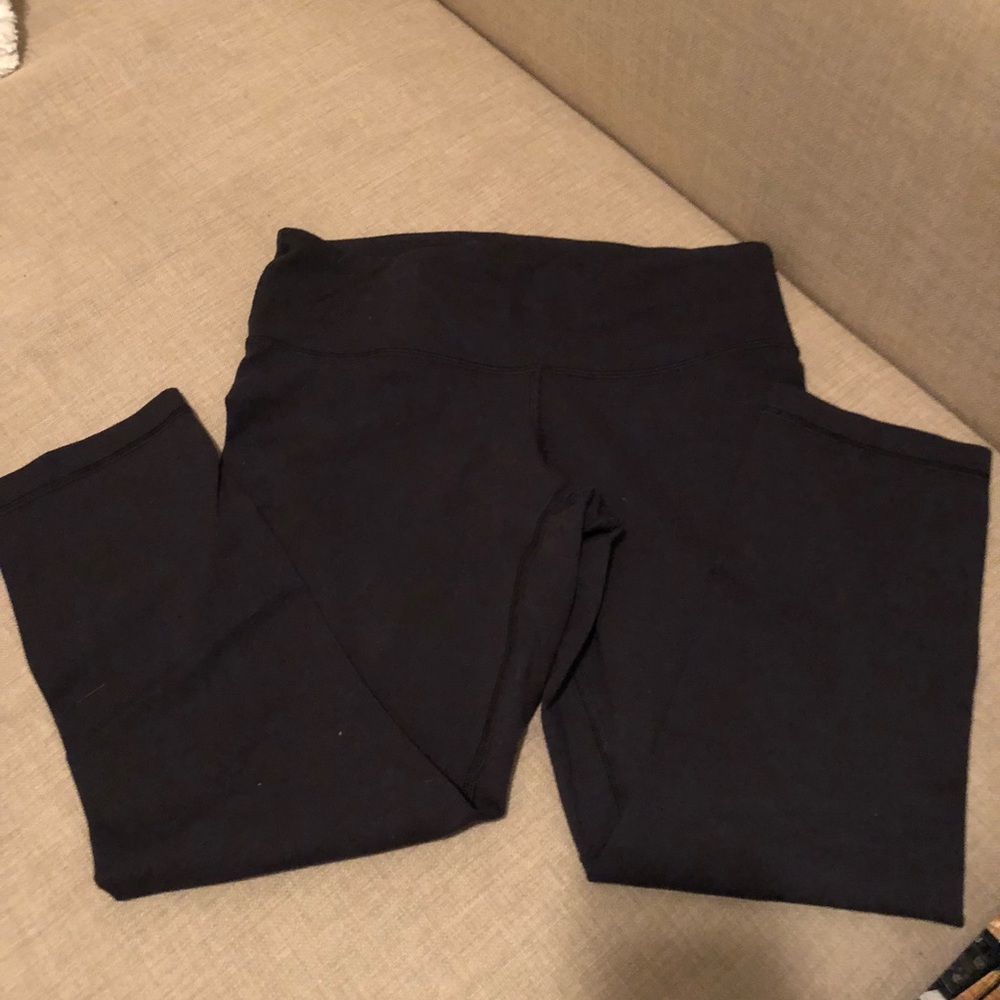 Lululemon Black Capri Leggings